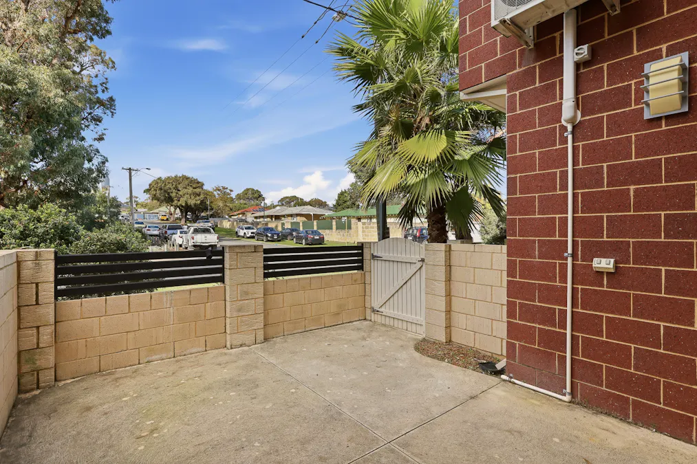 2/14 Park Road, Mandurah, WA, 6210 - Image 2