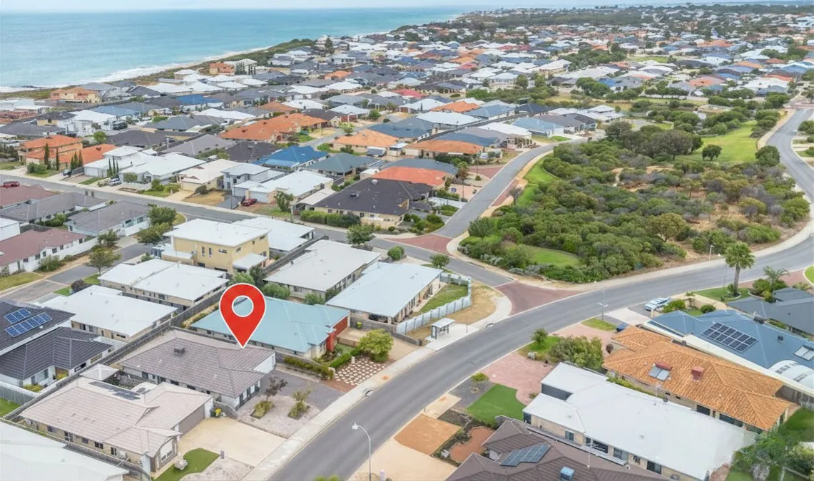 284 Peelwood Parade, Halls Head, WA, 6210 - Image 24