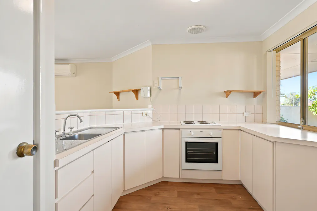 28 Abbotswood Parkway, Erskine, WA, 6210 - Image 6