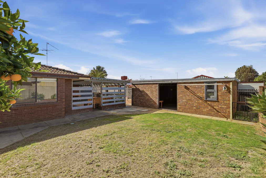 41 Peelwood Parade, Halls Head, WA, 6210 - Image 15