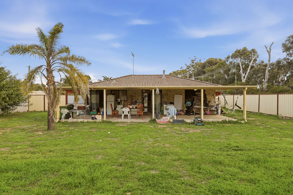 19 Warbrook Place, Coodanup, WA, 6210 - Image 13