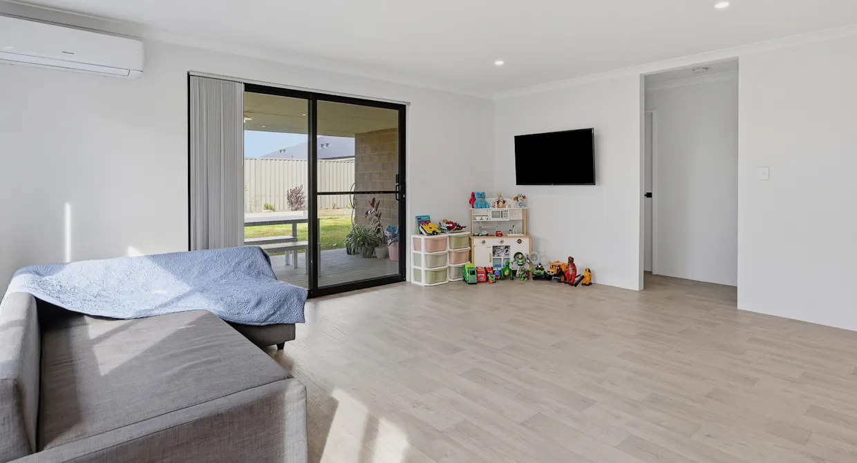 25 Kaler Road, South Yunderup, WA, 6208 - Image 7