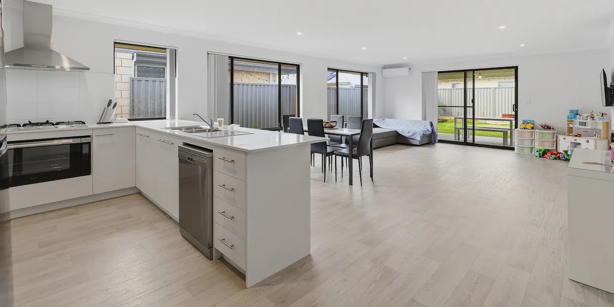 25 Kaler Road, South Yunderup, WA, 6208 - Image 4