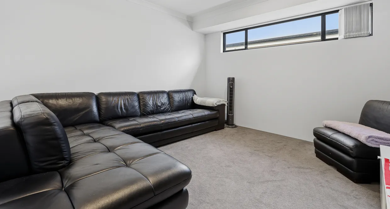 25 Kaler Road, South Yunderup, WA, 6208 - Image 8