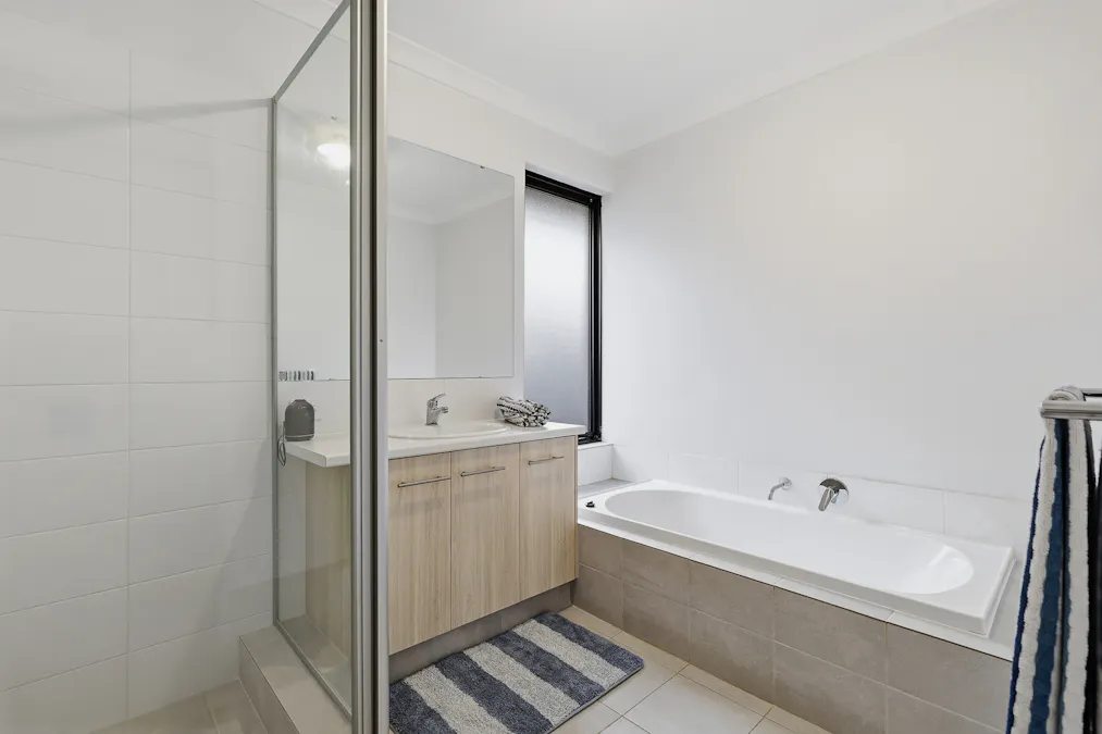 25 Kaler Road, South Yunderup, WA, 6208 - Image 14