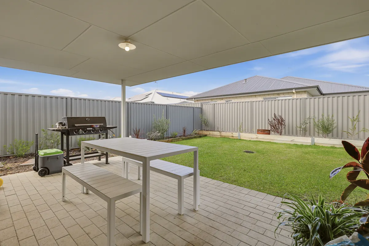 25 Kaler Road — photo 16 of 27