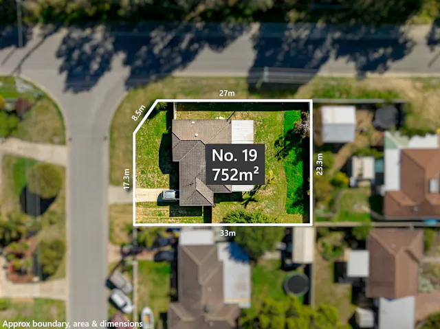 19 Warbrook Place — photo from Elders Real Estate Mandurah