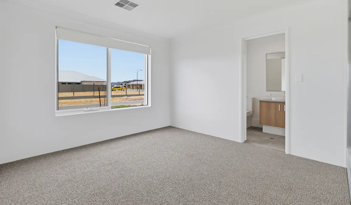 21 Rosewood Avenue, South Yunderup, WA, 6208 - Image 2
