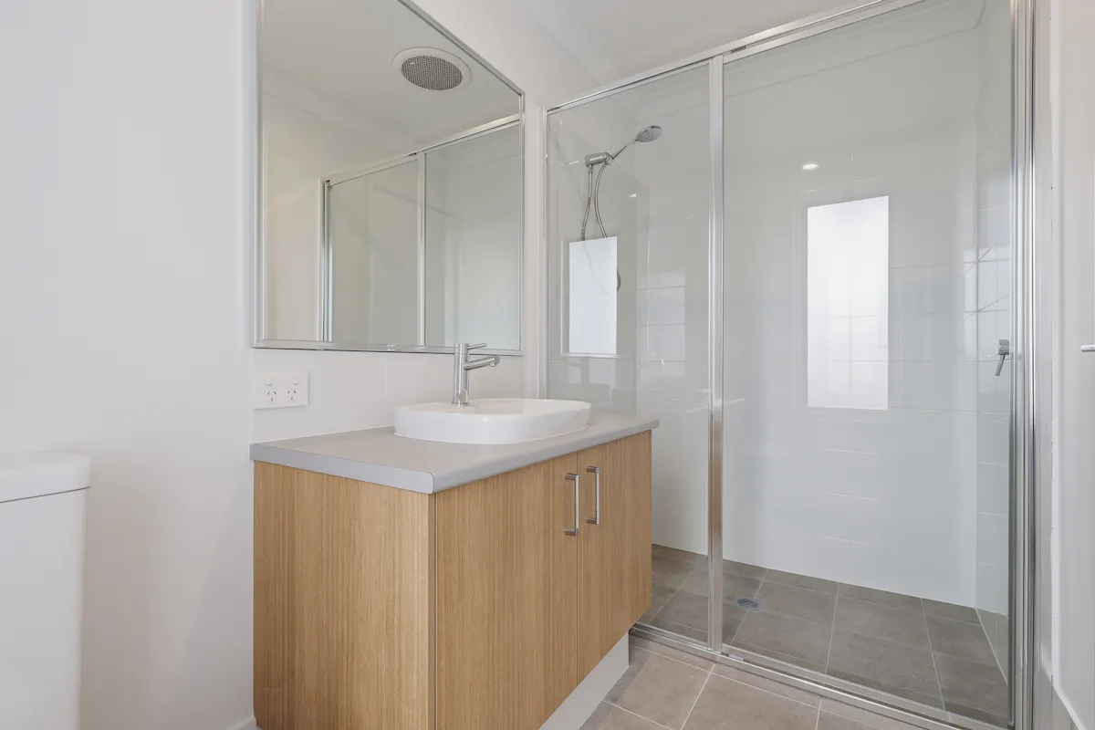 21 Rosewood Avenue — photo 4 of 22