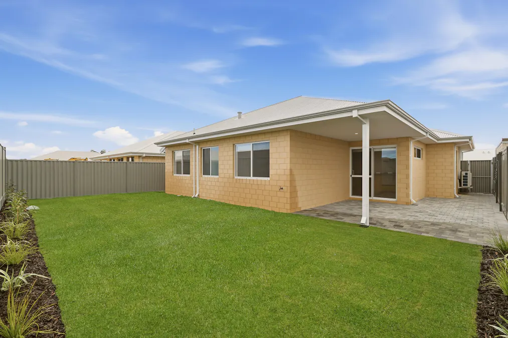 21 Rosewood Avenue, South Yunderup, WA, 6208 - Image 15