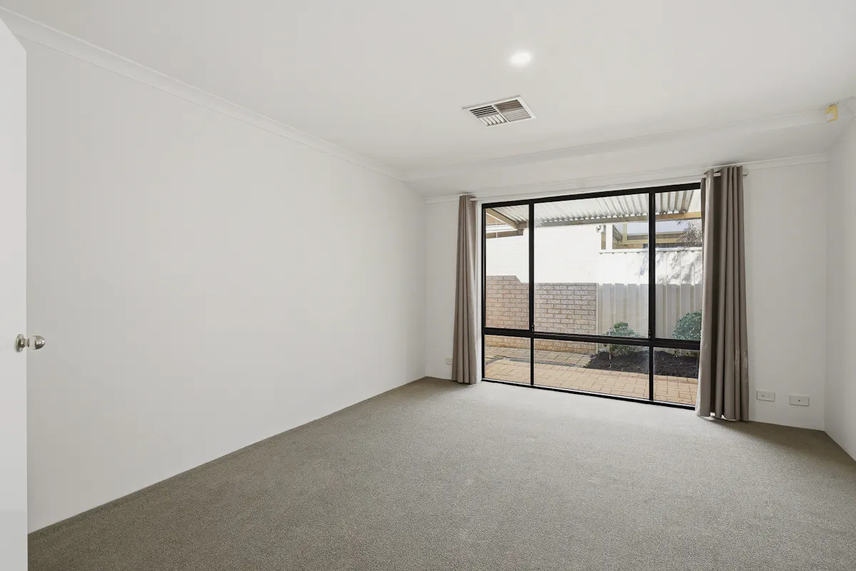 21 Loretta Parkway — photo 4 of 30