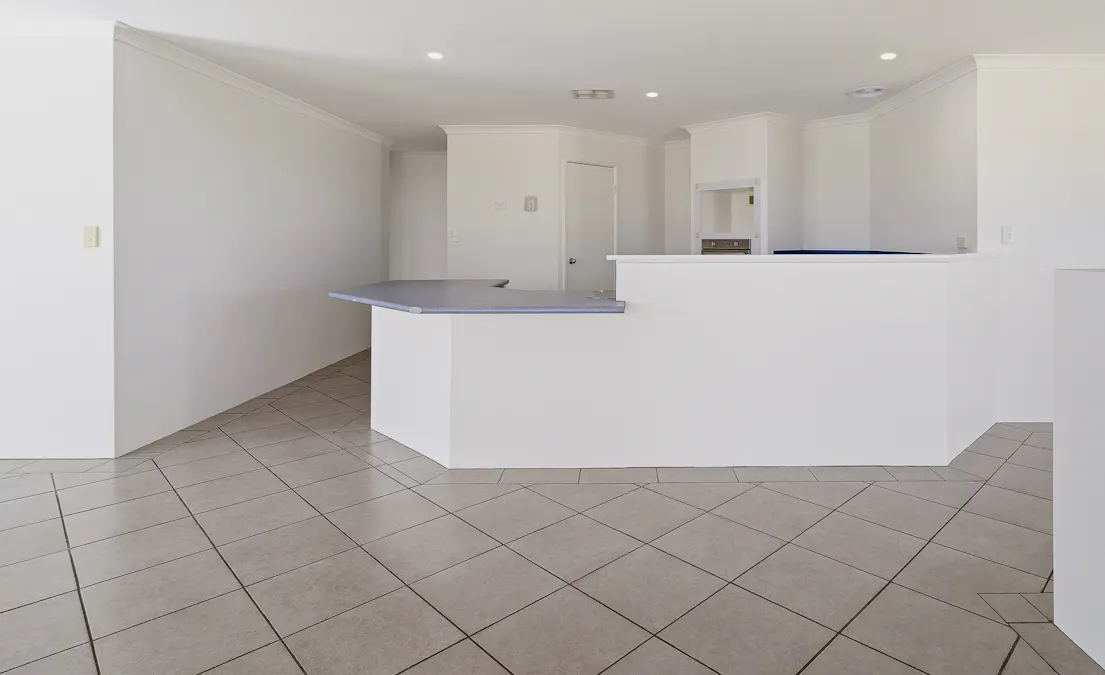 21 Loretta Parkway, Lakelands, WA, 6180 - Image 13