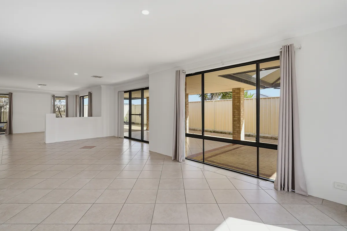 21 Loretta Parkway — photo 15 of 30