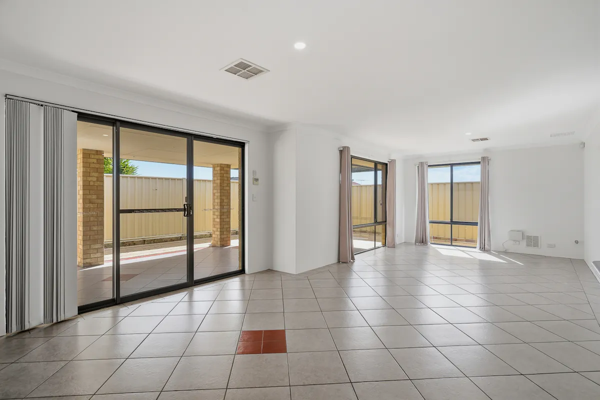 21 Loretta Parkway — photo 16 of 30