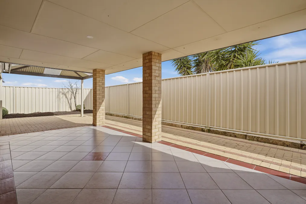 21 Loretta Parkway, Lakelands, WA, 6180 - Image 24
