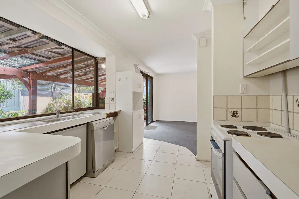 6 Driftwood Road, Silver Sands, WA, 6210 - Image 10