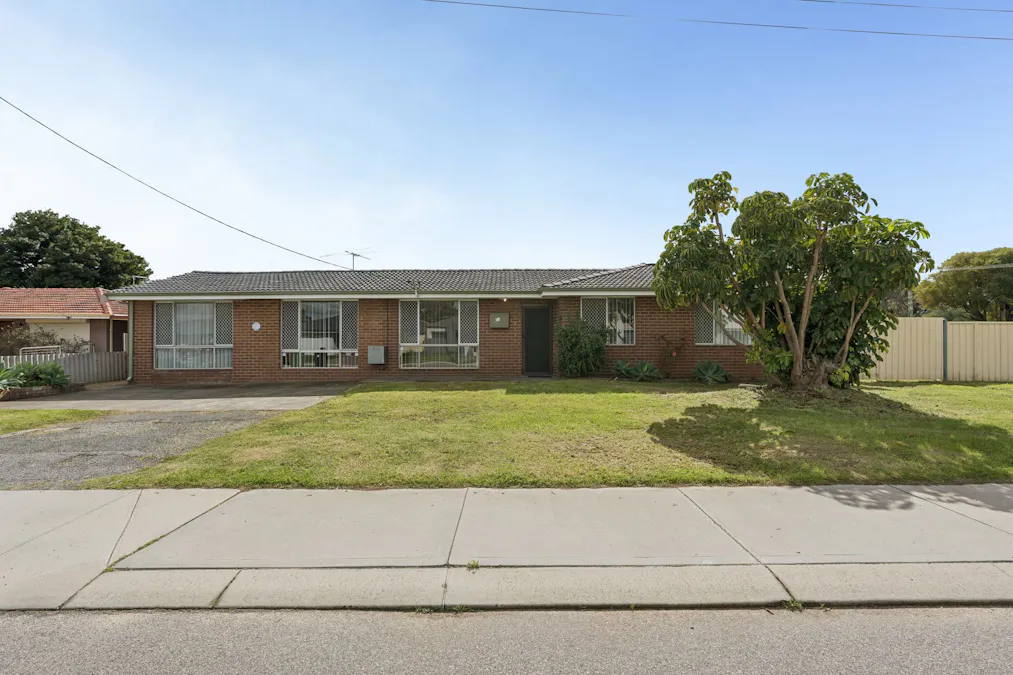 31 Girraween Street, Armadale, WA, 6112 - Image 1