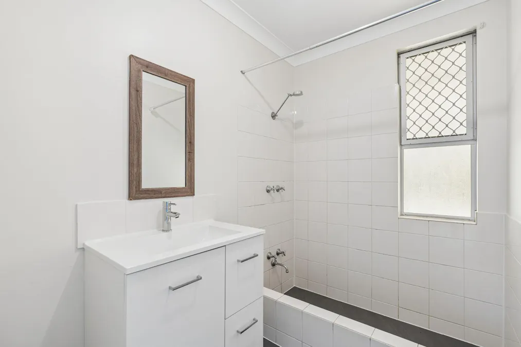 31 Girraween Street, Armadale, WA, 6112 - Image 8