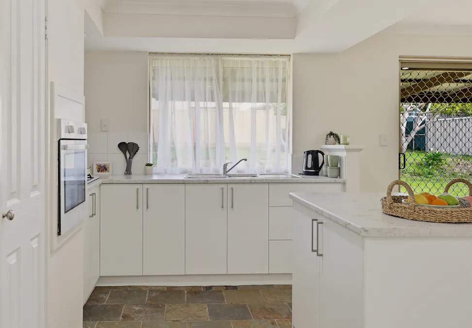 14 St James Place, Greenfields, WA, 6210 - Image 5