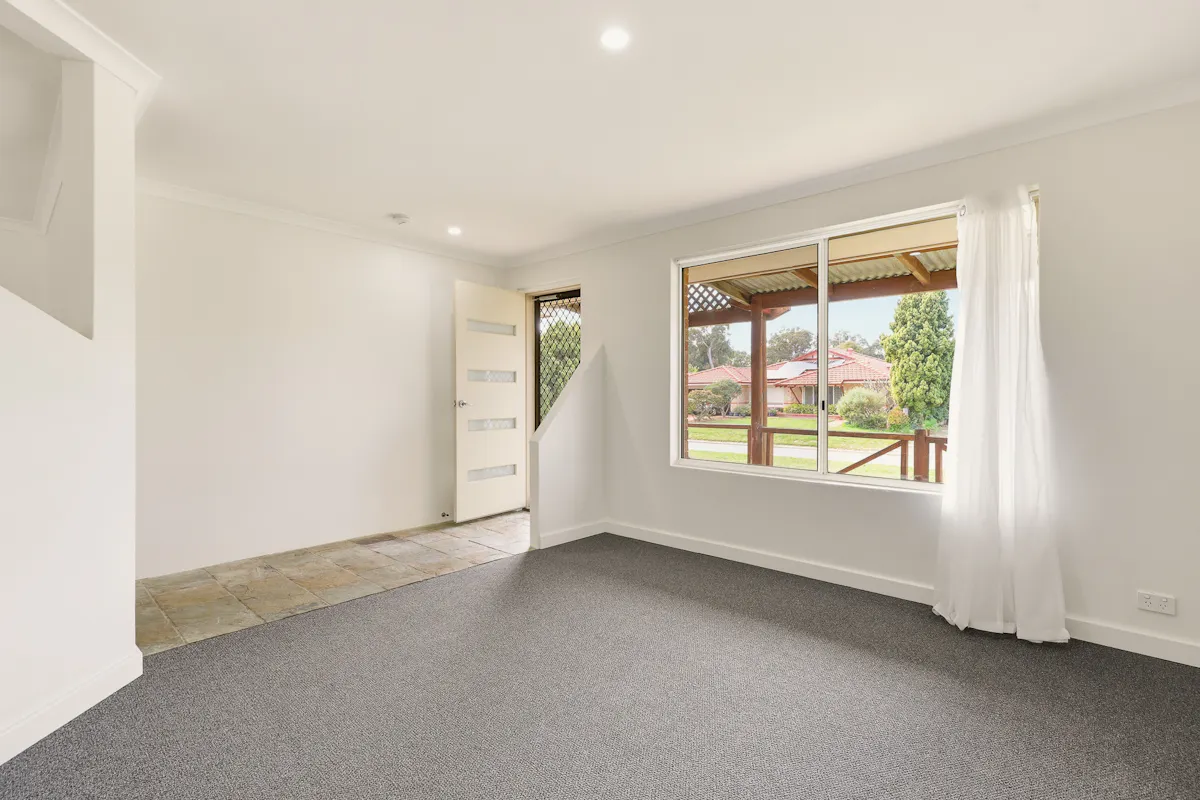 14 St James Place — photo 10 of 27