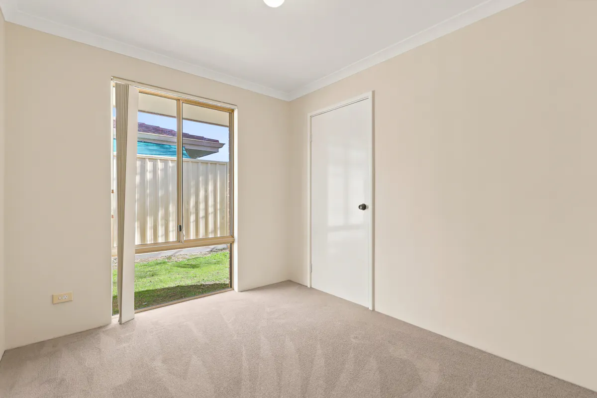 28 Abbotswood Parkway — photo 13 of 22