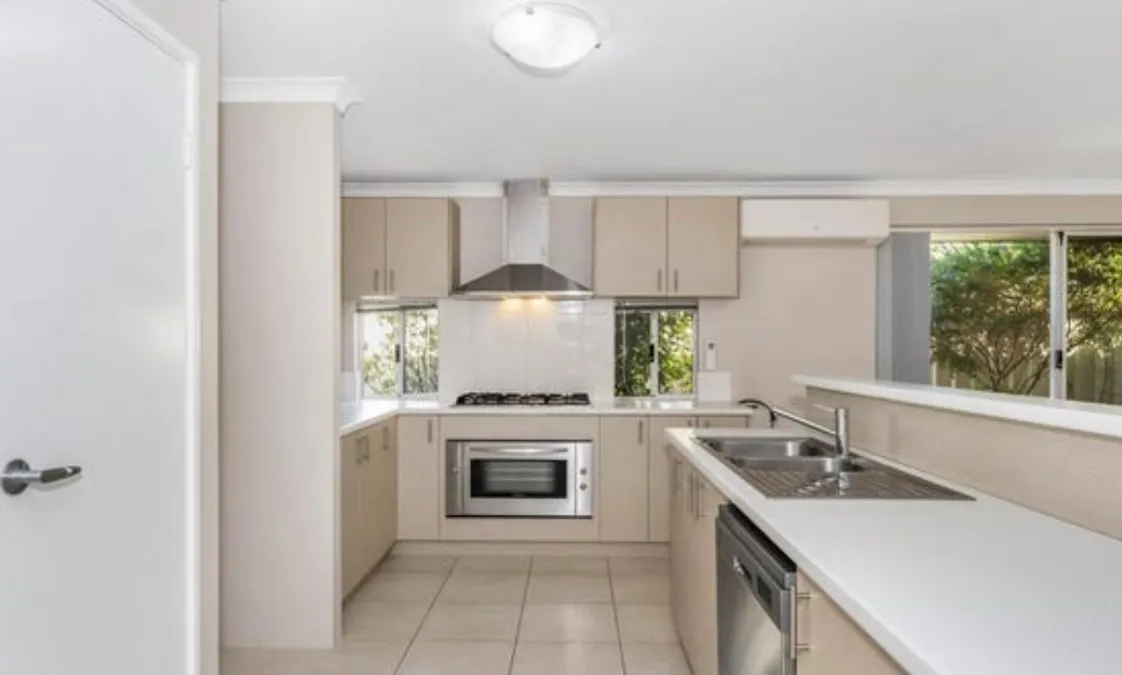 42 Clarkshill Road, Secret Harbour, WA, 6173 - Image 5