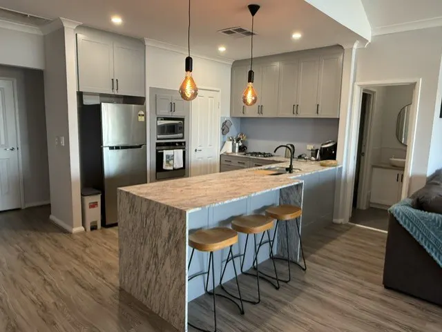 14 / 6 Valley Road — photo 3 of 13