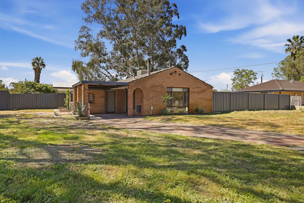 1 Leschenaultia Place, Pinjarra, WA, 6208 - Image 15