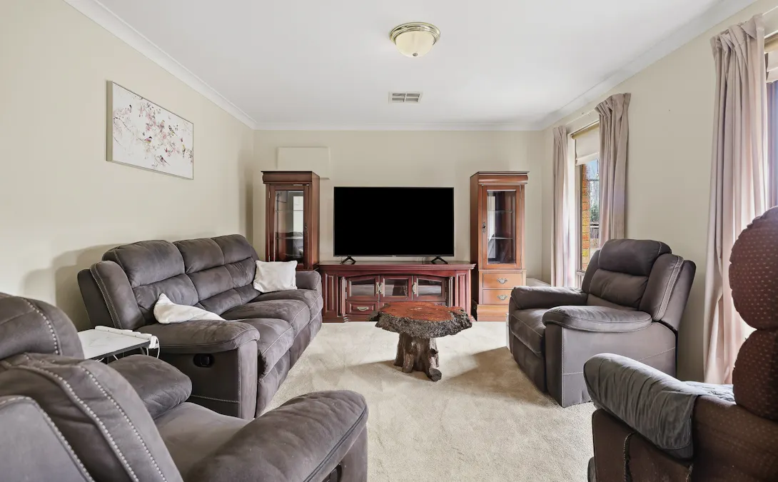 1 Walmsley Street, Waroona, WA, 6215 - Image 8