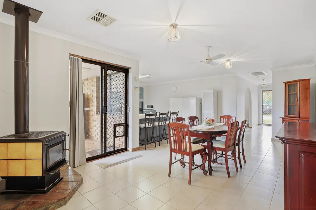 1 Walmsley Street, Waroona, WA, 6215 - Image 13