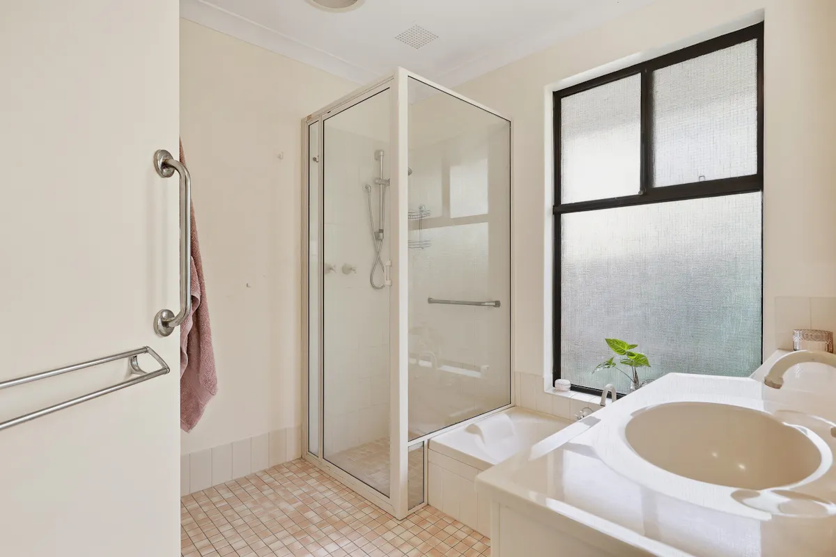 1 Walmsley Street — photo 20 of 28