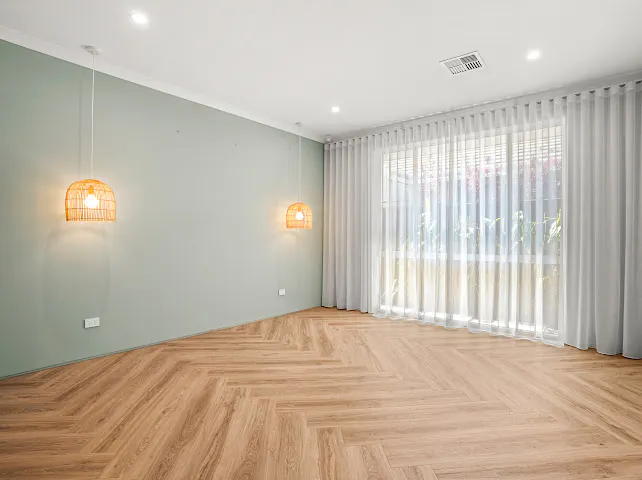 22 Sanford Place — photo 6 of 17