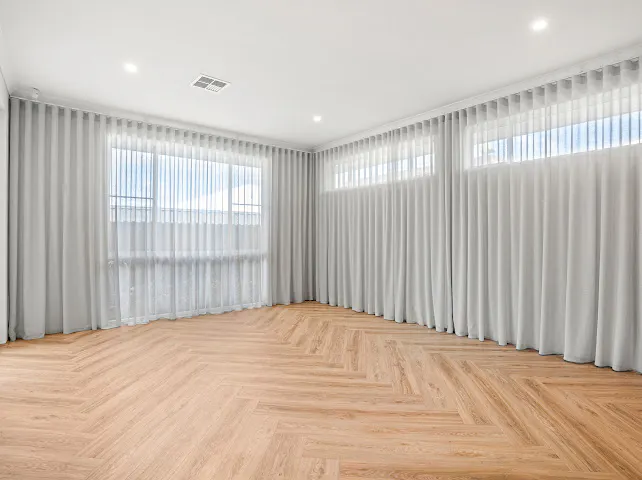 22 Sanford Place — photo 15 of 17