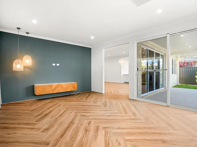 22 Sanford Place — photo 14 of 17