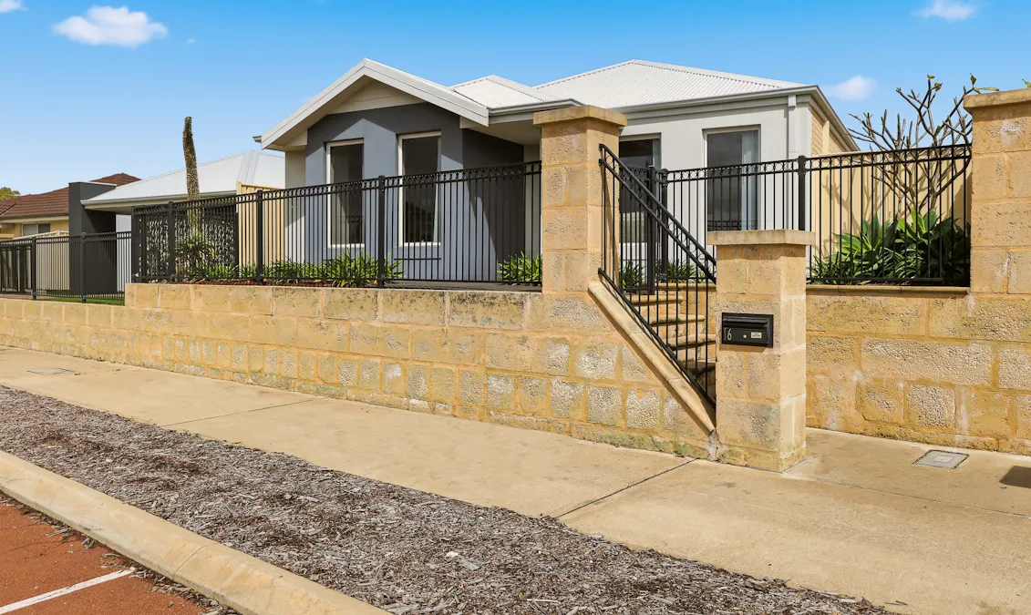 16 Ashwood  Parkway, Lakelands, WA, 6180 - Image 2