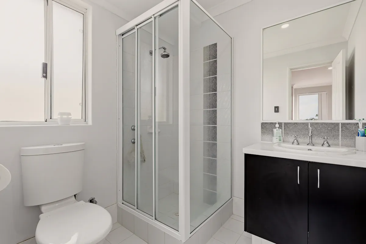 16 Ashwood Parkway — photo 13 of 25