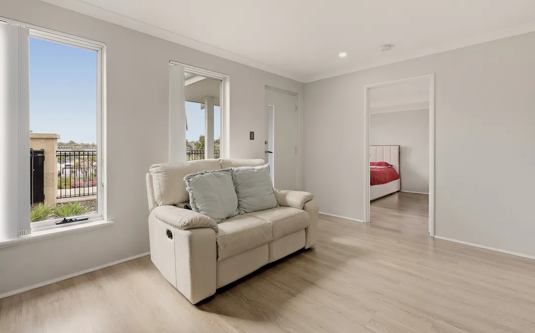 16 Ashwood  Parkway, Lakelands, WA, 6180 - Image 11