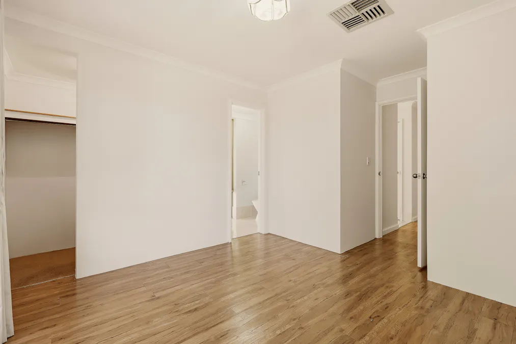 7 Crowthorn Cross, Erskine, WA, 6210 - Image 19