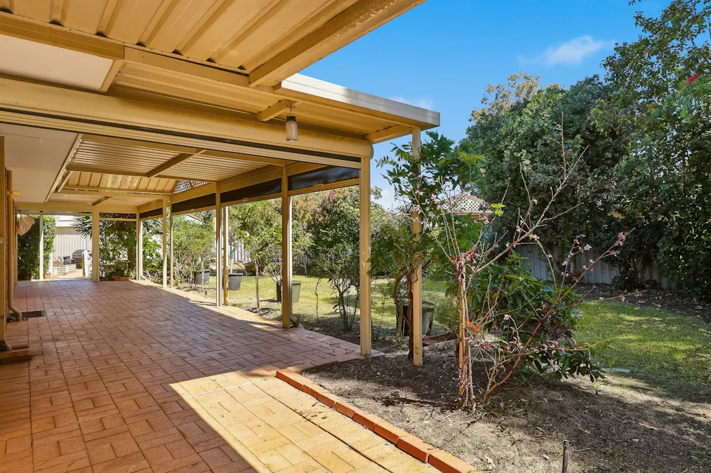 7 Crowthorn Cross, Erskine, WA, 6210 - Image 25