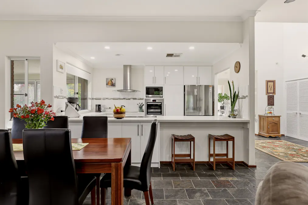 7 Bardoc Way, Greenfields, WA, 6210 - Image 5