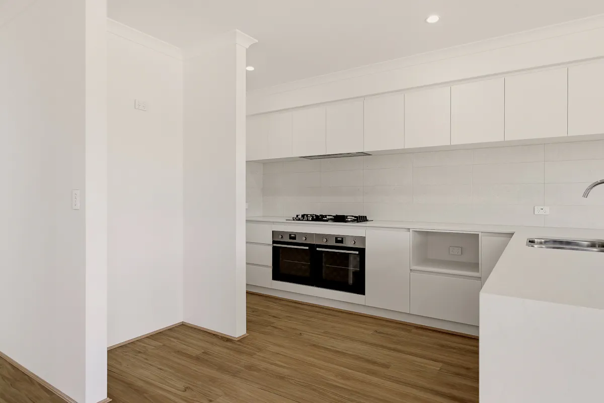 35 Hawdon Road — photo 3 of 25