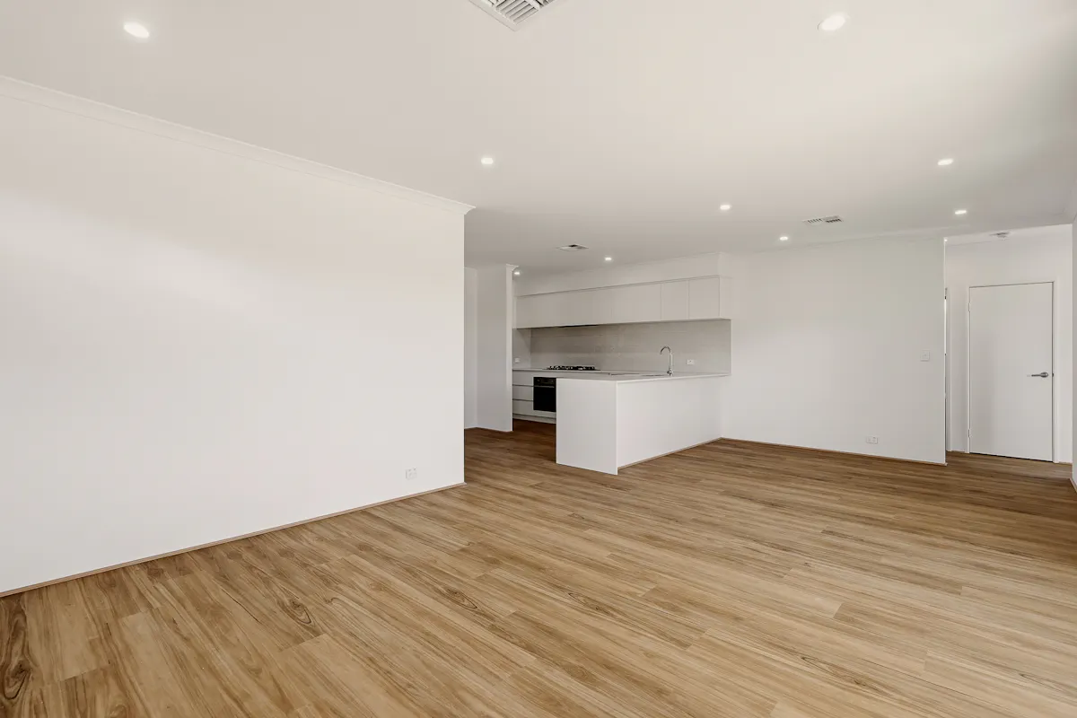 35 Hawdon Road — photo 8 of 25