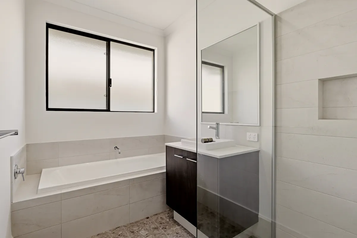 35 Hawdon Road — photo 15 of 25