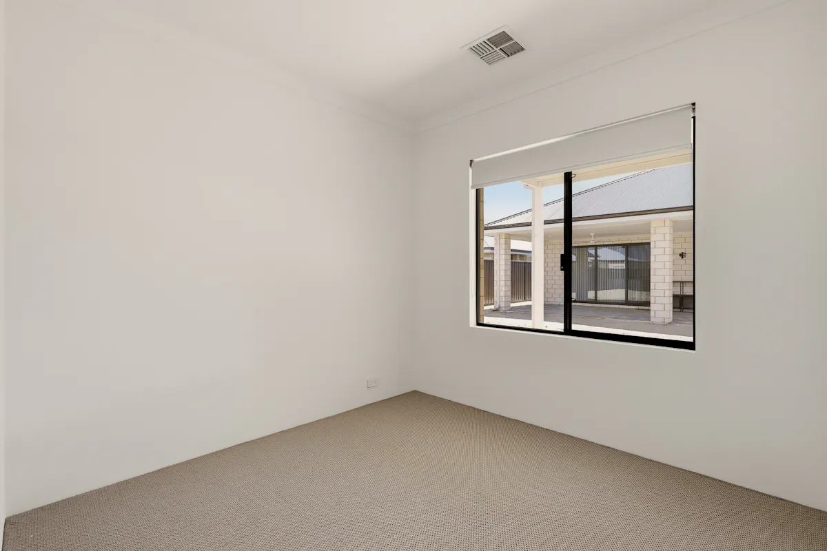 35 Hawdon Road — photo 16 of 25